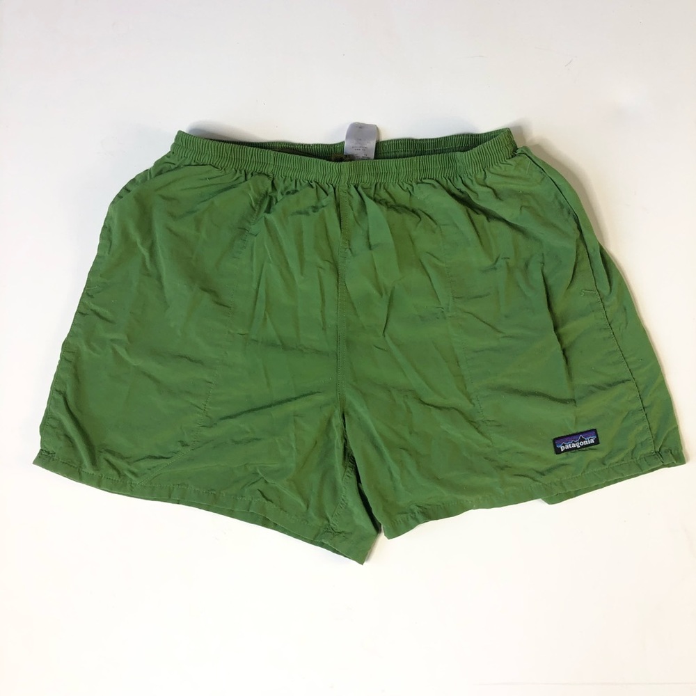 Patagonia Men's Baggies™ Shorts - size large - green - 5" inseam